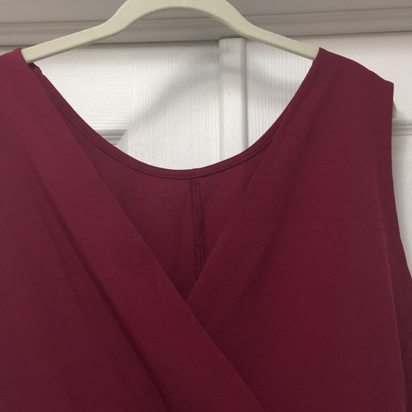 Sleeveless sport dress. Great for walking! EUC - Picture 2 of 2